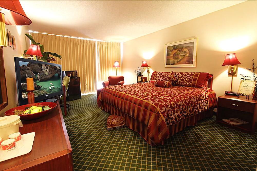 Staybridge Suites Dallas Market Ctr Love Field, An Ihg Hotel Exterior photo